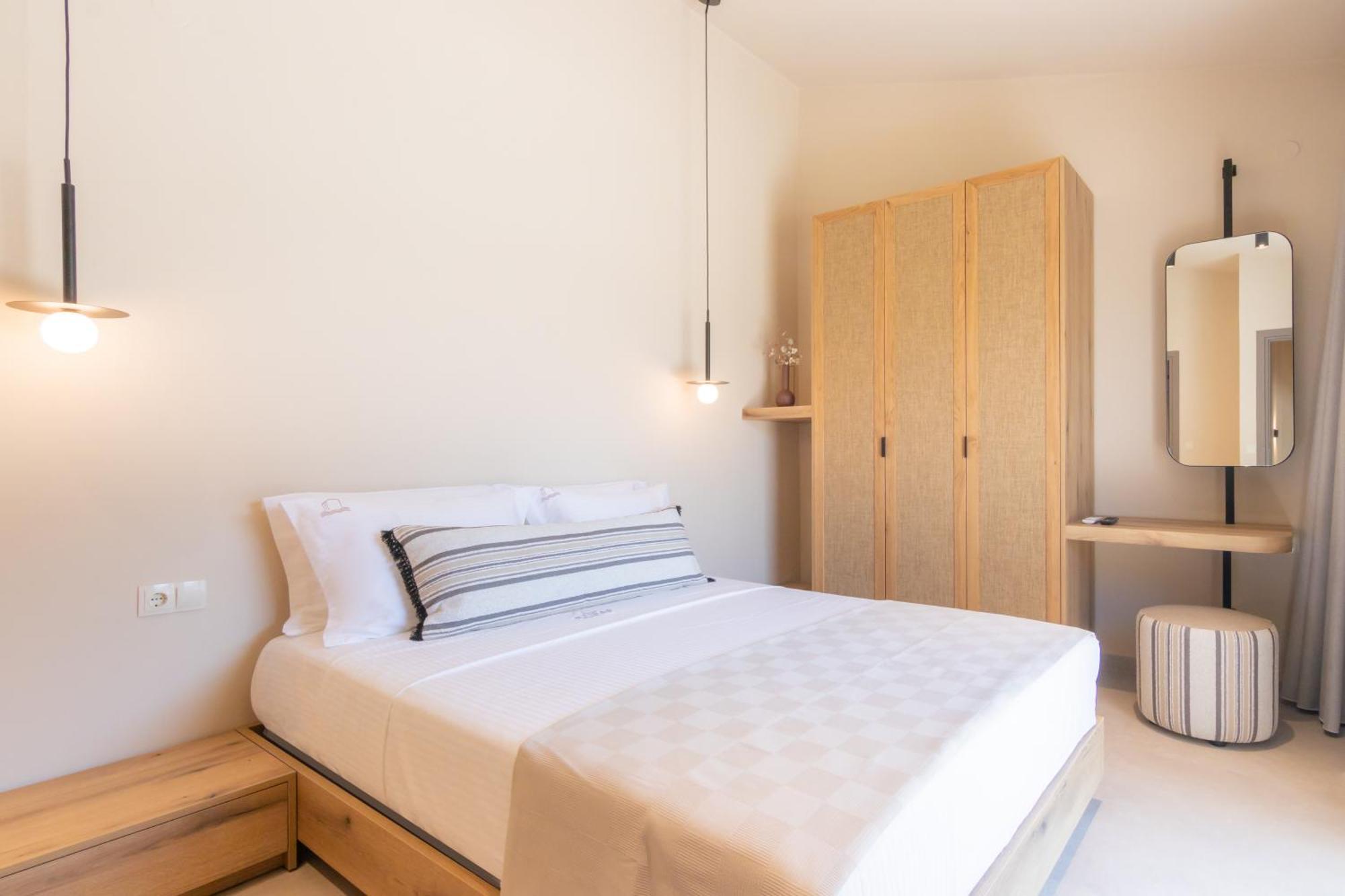 Ntinas Seaside Suites Скала-Потамиас Экстерьер фото